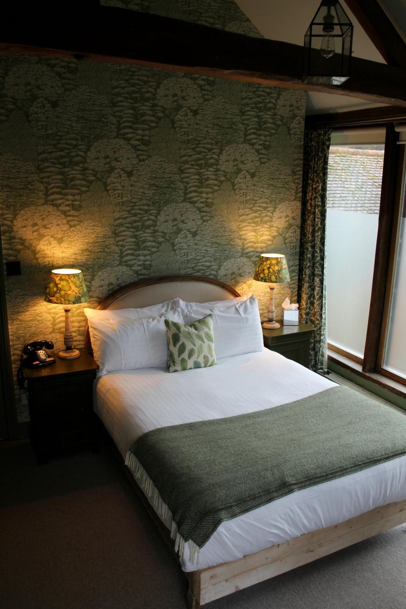 Hotel Hinds Head Aldermaston Zewnętrze zdjęcie