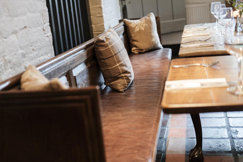 Hotel Hinds Head Aldermaston Zewnętrze zdjęcie